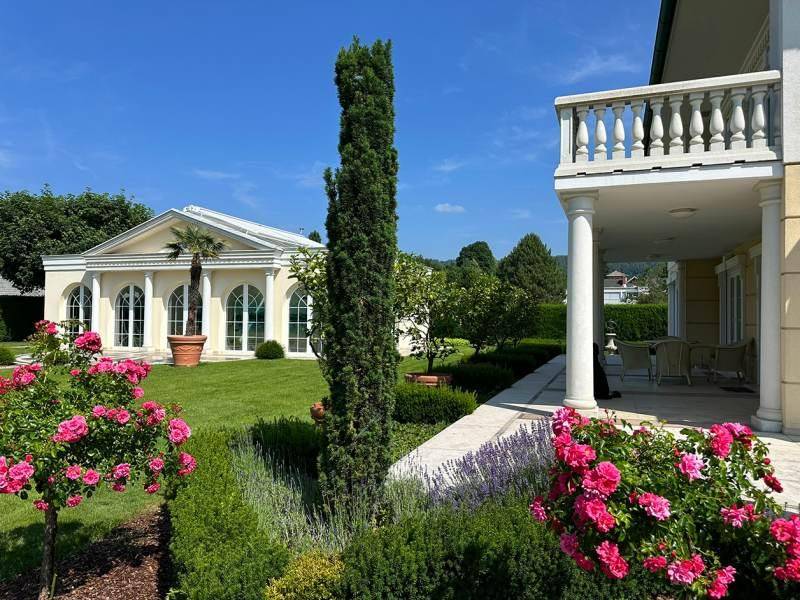 Außergewöhnliche VILLA in Velden am Wörthersee - Widok 2
