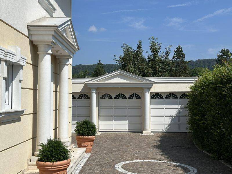 Außergewöhnliche VILLA in Velden am Wörthersee - Więcej