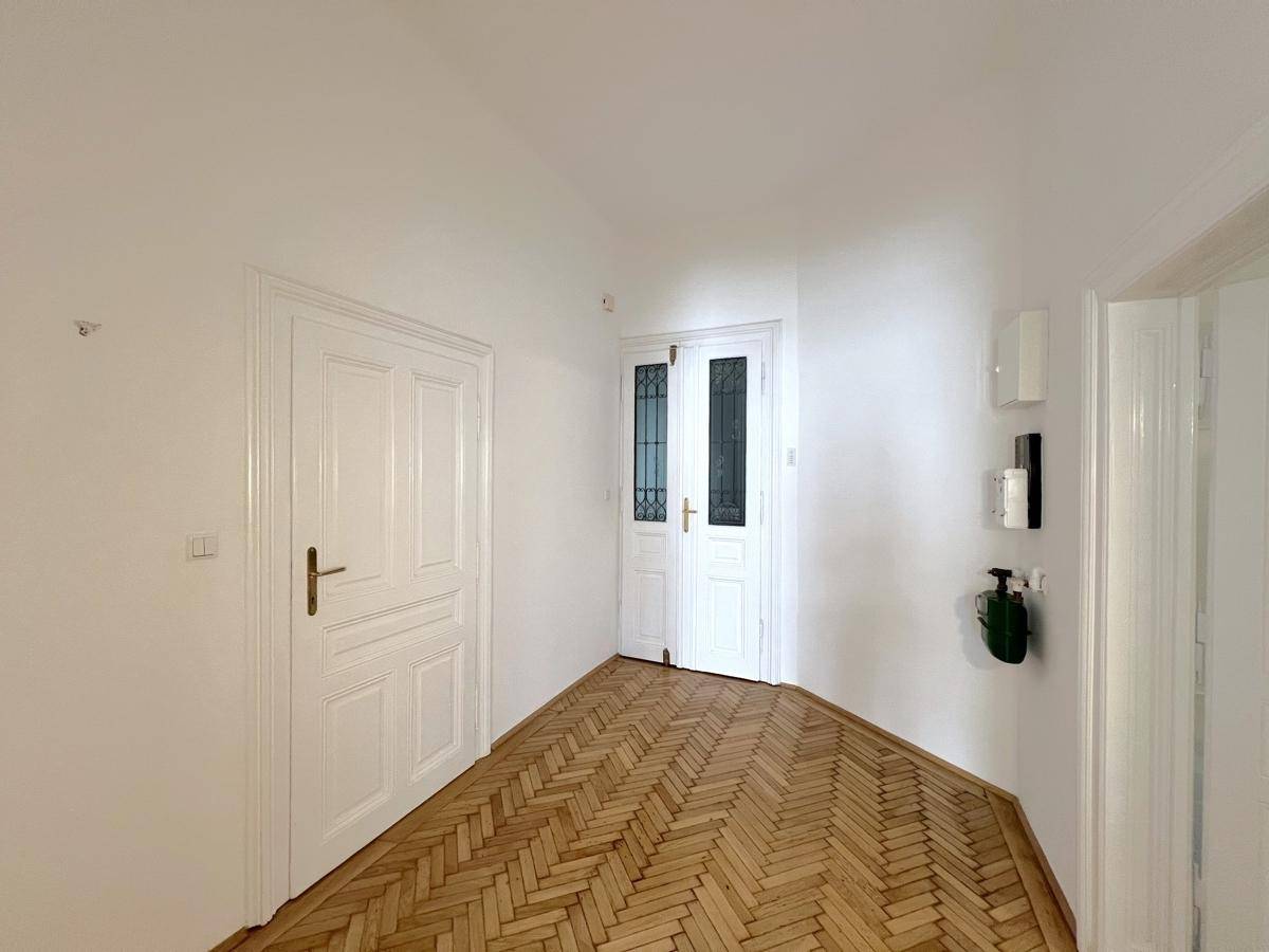 Vorzimmer-1
