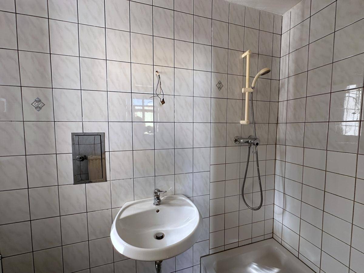 Badezimmer1-1