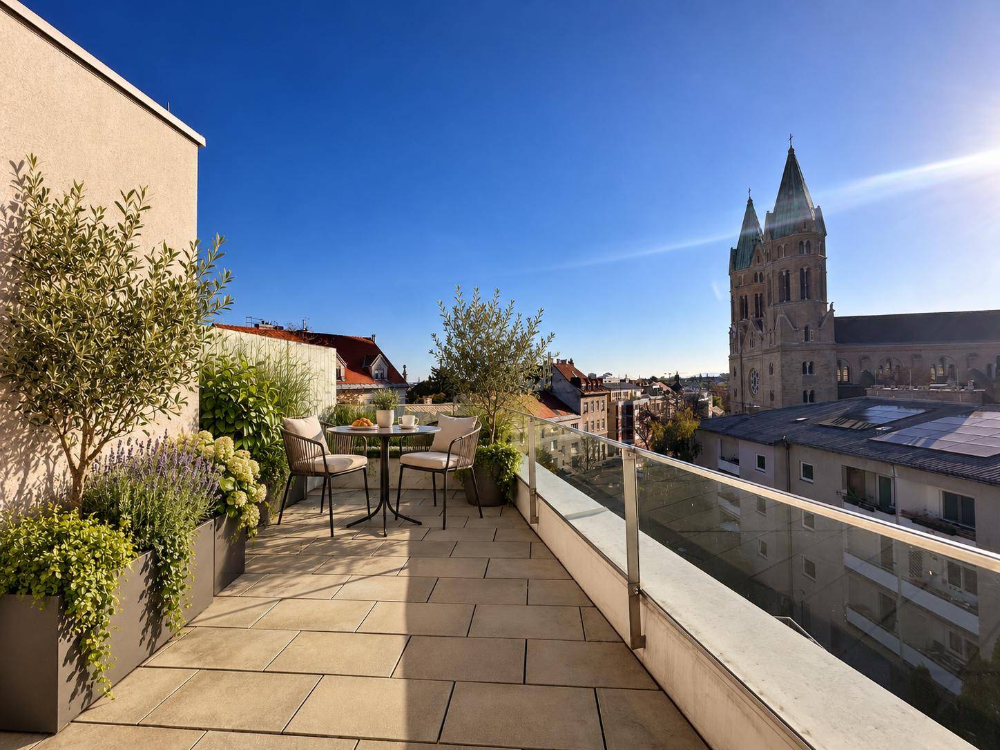 Frühstücksecke mit Kirchenblick-1