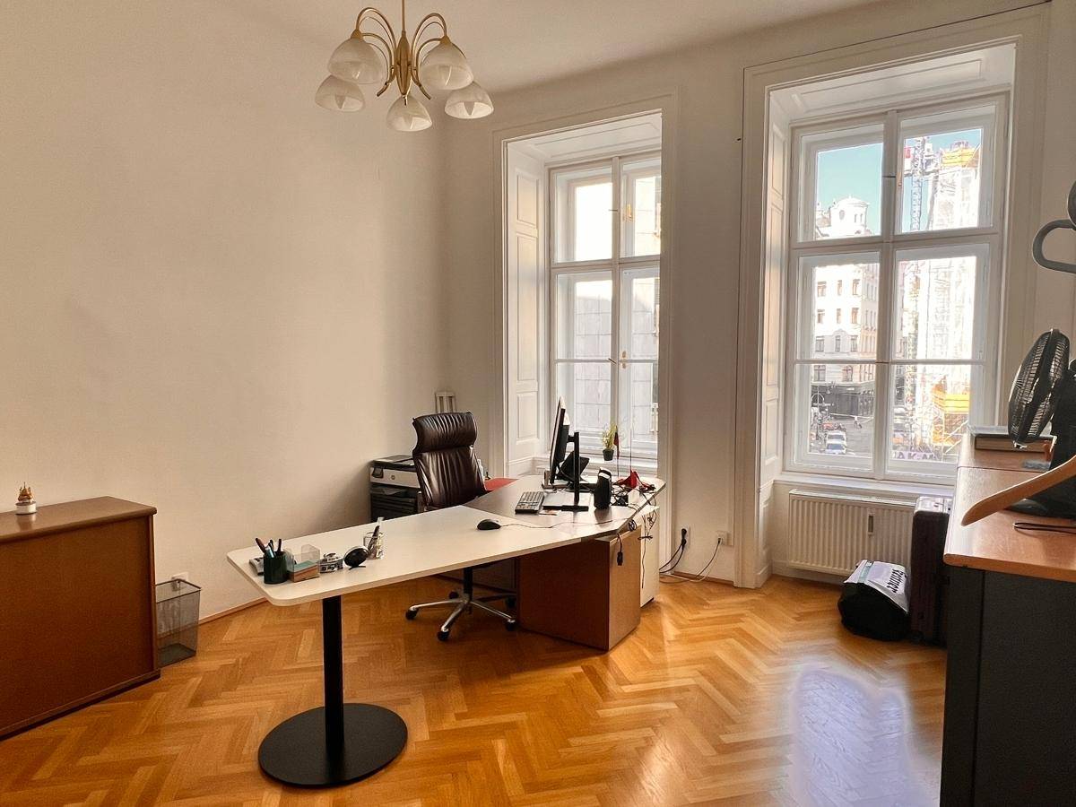 Büro1