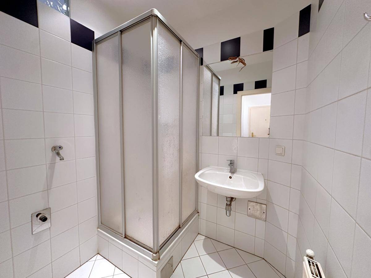 Badezimmer1-1