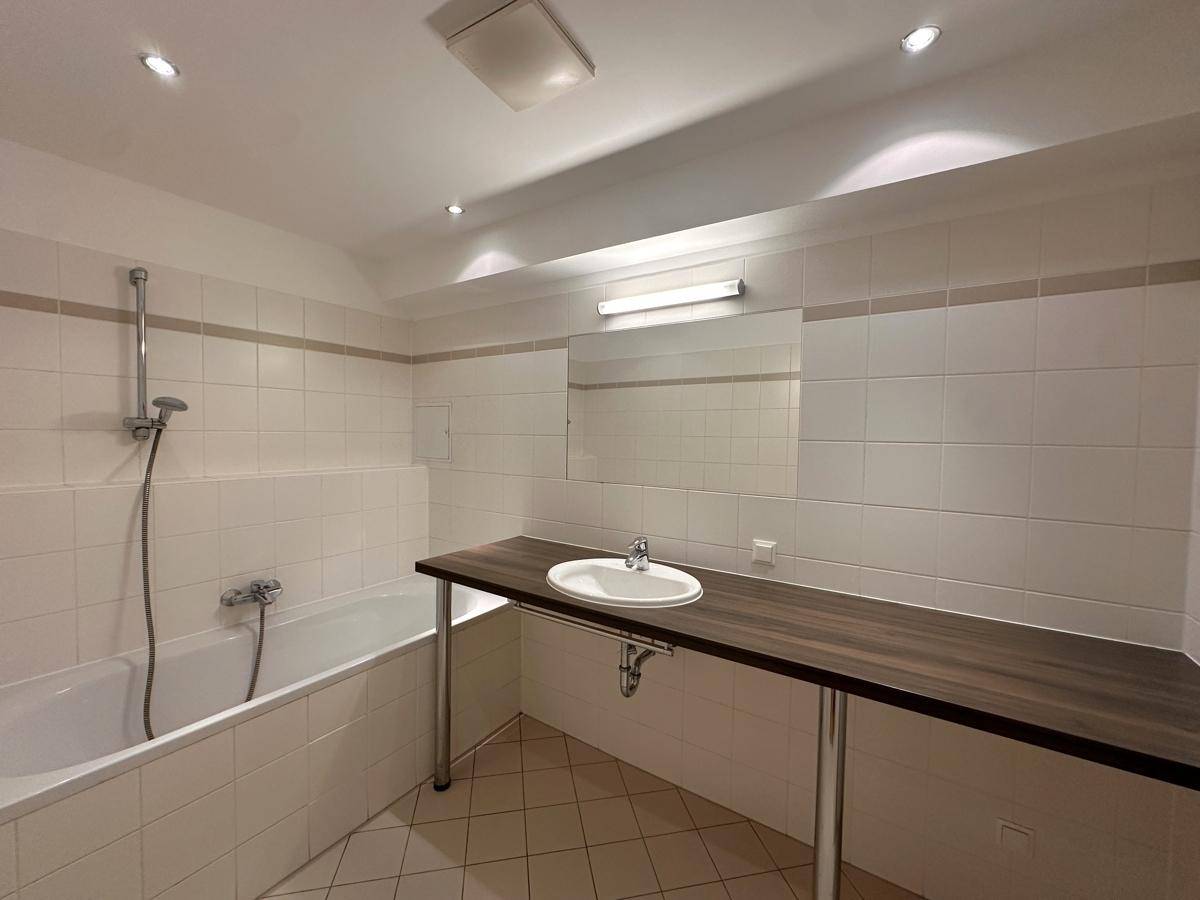Badezimmer1-1