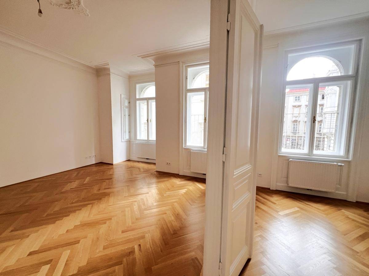 Kabinett_Zimmer1