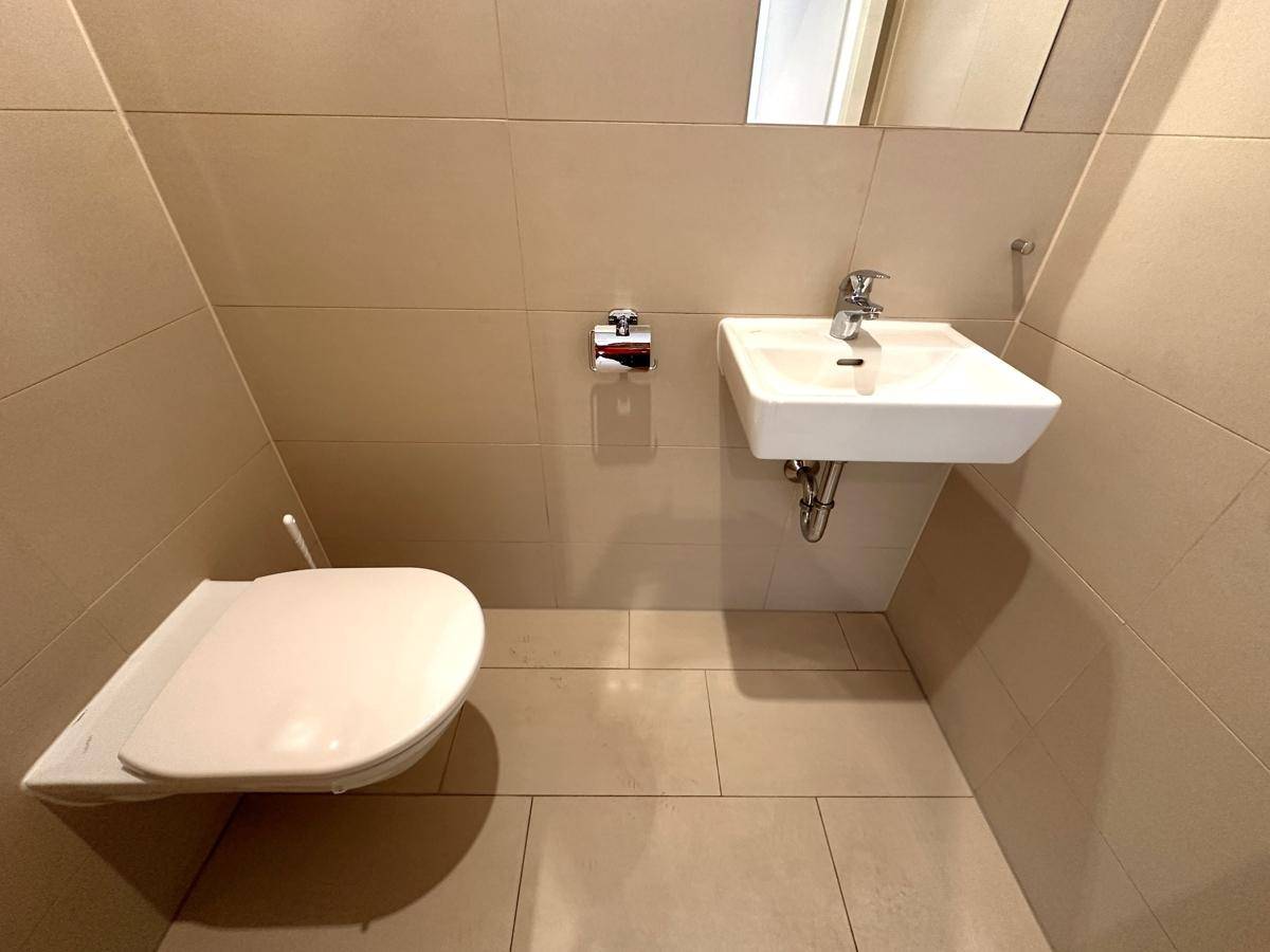 Toilette1-1