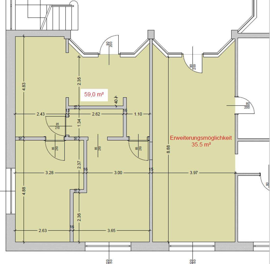 Grundriss einer Gewerbefläche mit Erweiterungsmöglichkeit und Treppenhauszugang.