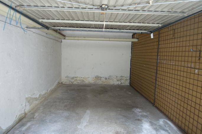 uni19, garage
