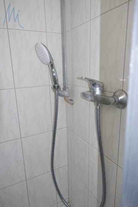 JGStr3, Du-WC1