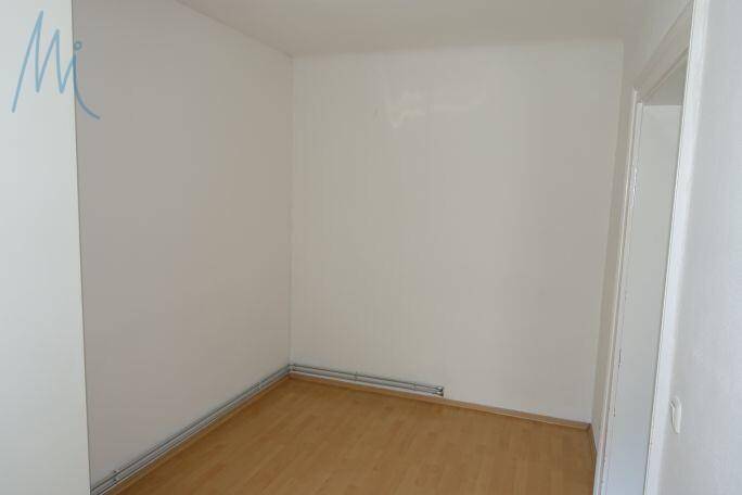 JGStr1, Zimmer1b