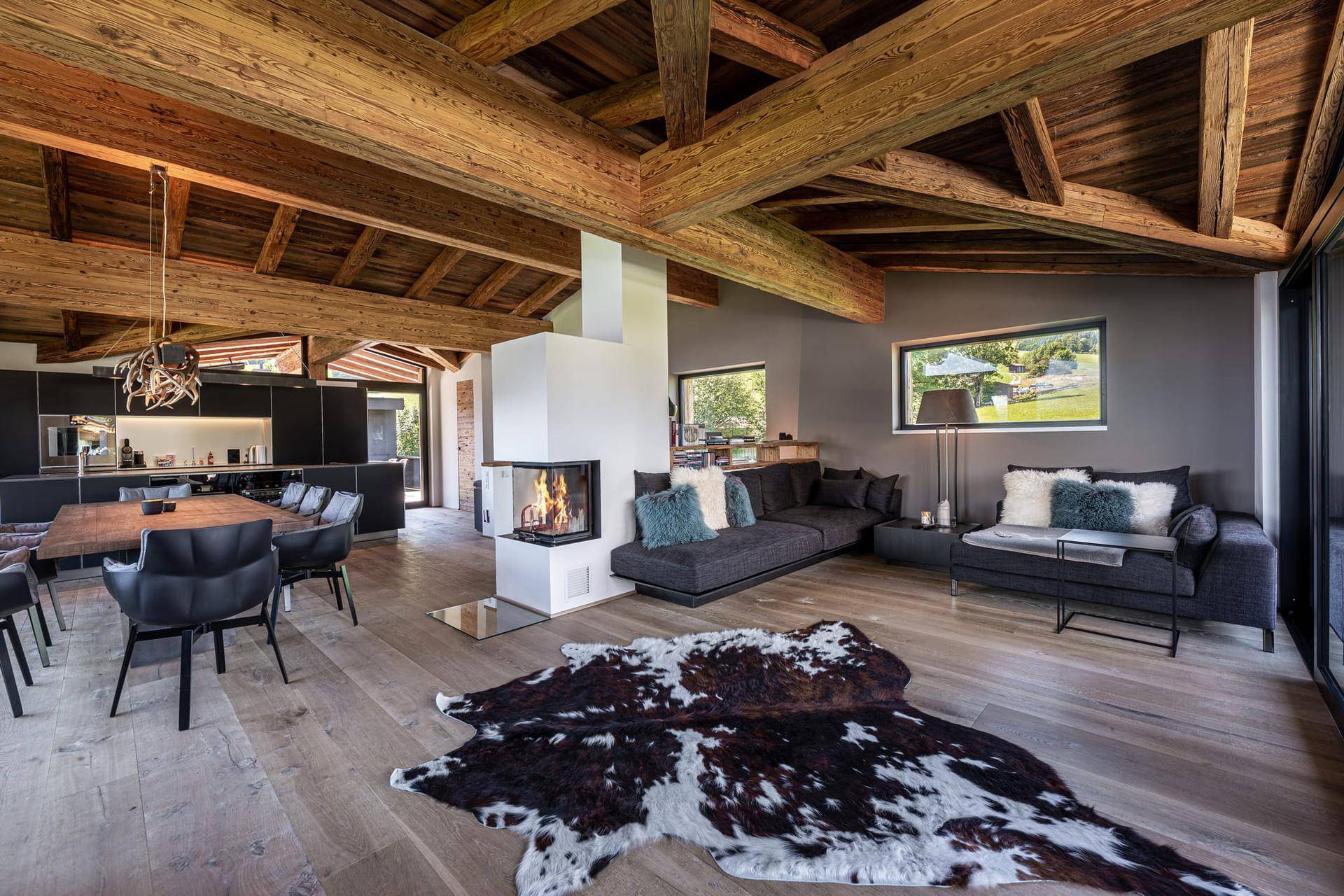 Luxuriöses Chalet mit Kaiserblick und Ski In / Ski Out Anbindung - Ansicht 2