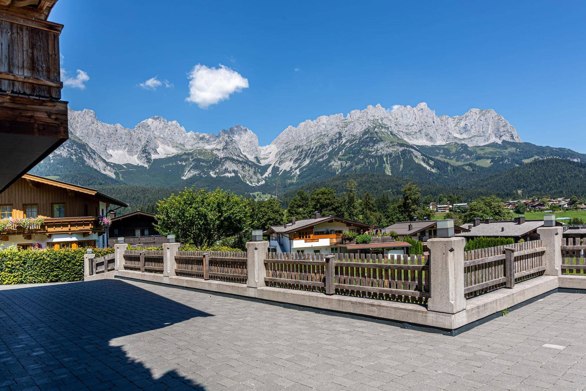 Luxuriöses Chalet mit Kaiserblick und Ski In / Ski Out Anbindung - Ansicht 5