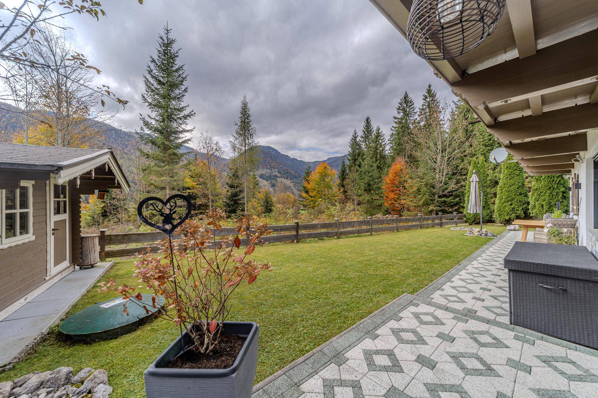 _22A2496-HDR