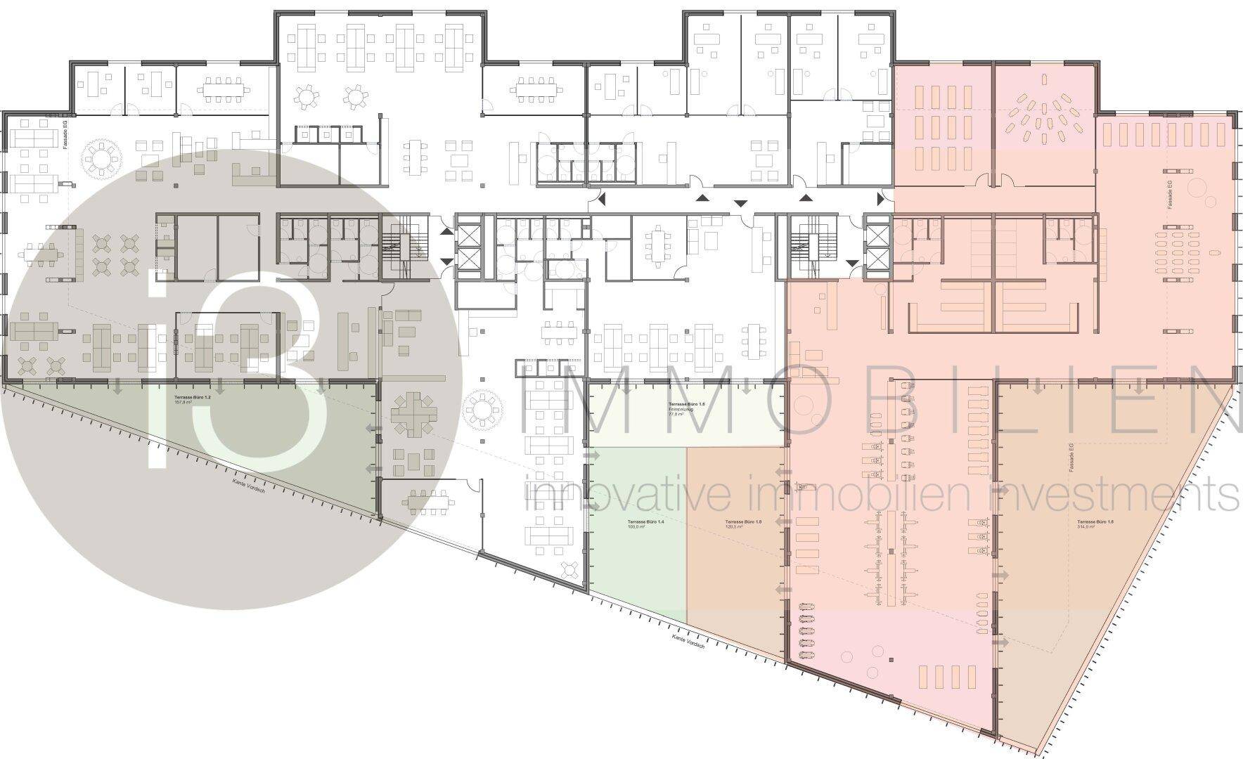Detaillierter Grundriss einer großen Etage mit verschiedenen Bürobereichen und Gemeinschaftsflächen.