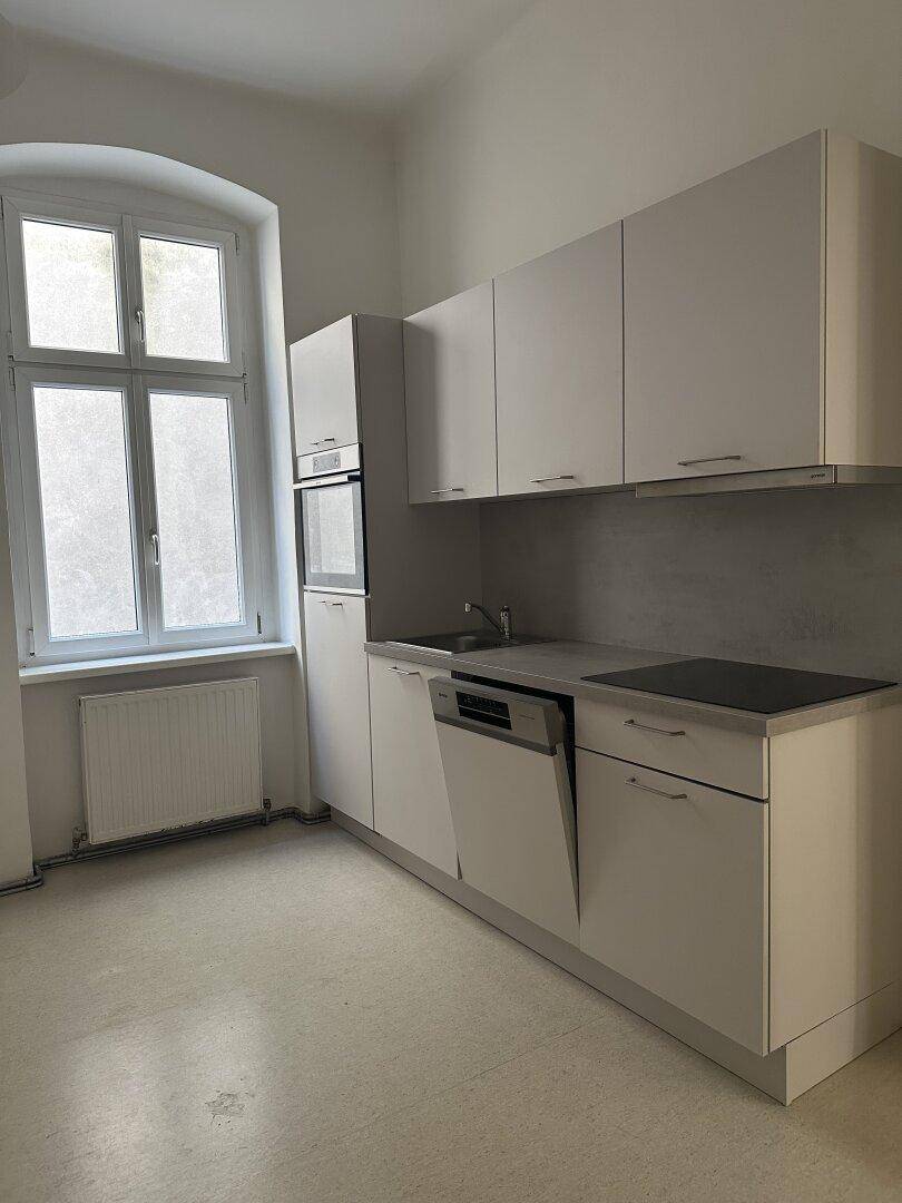 Wunderschöne Altbau Wohnung im Herzen von Linz! - Ansicht 4