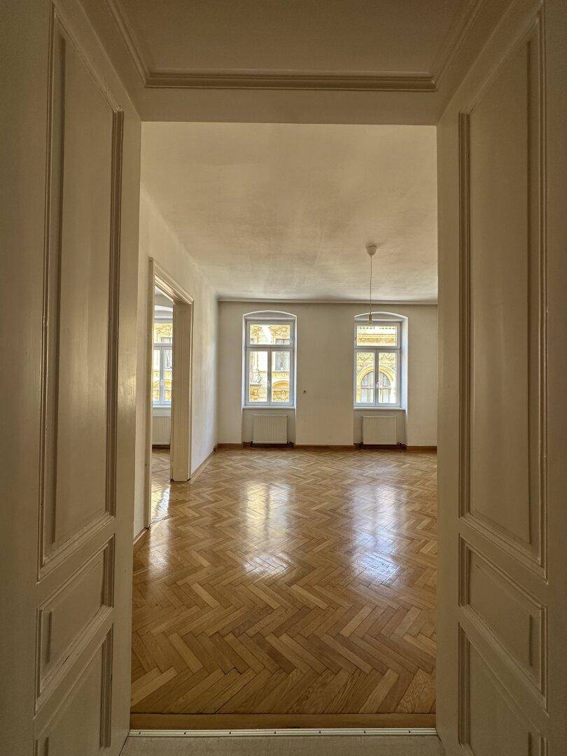 Wunderschöne Altbau Wohnung im Herzen von Linz! - Ansicht 2