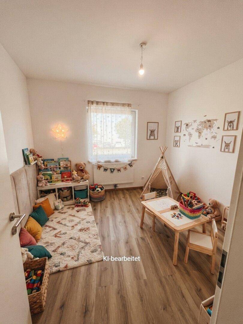 Freundliches Kinderzimmer mit Spielbereich, Tipi-Zelt und Fenster, KI-bearbeitet.