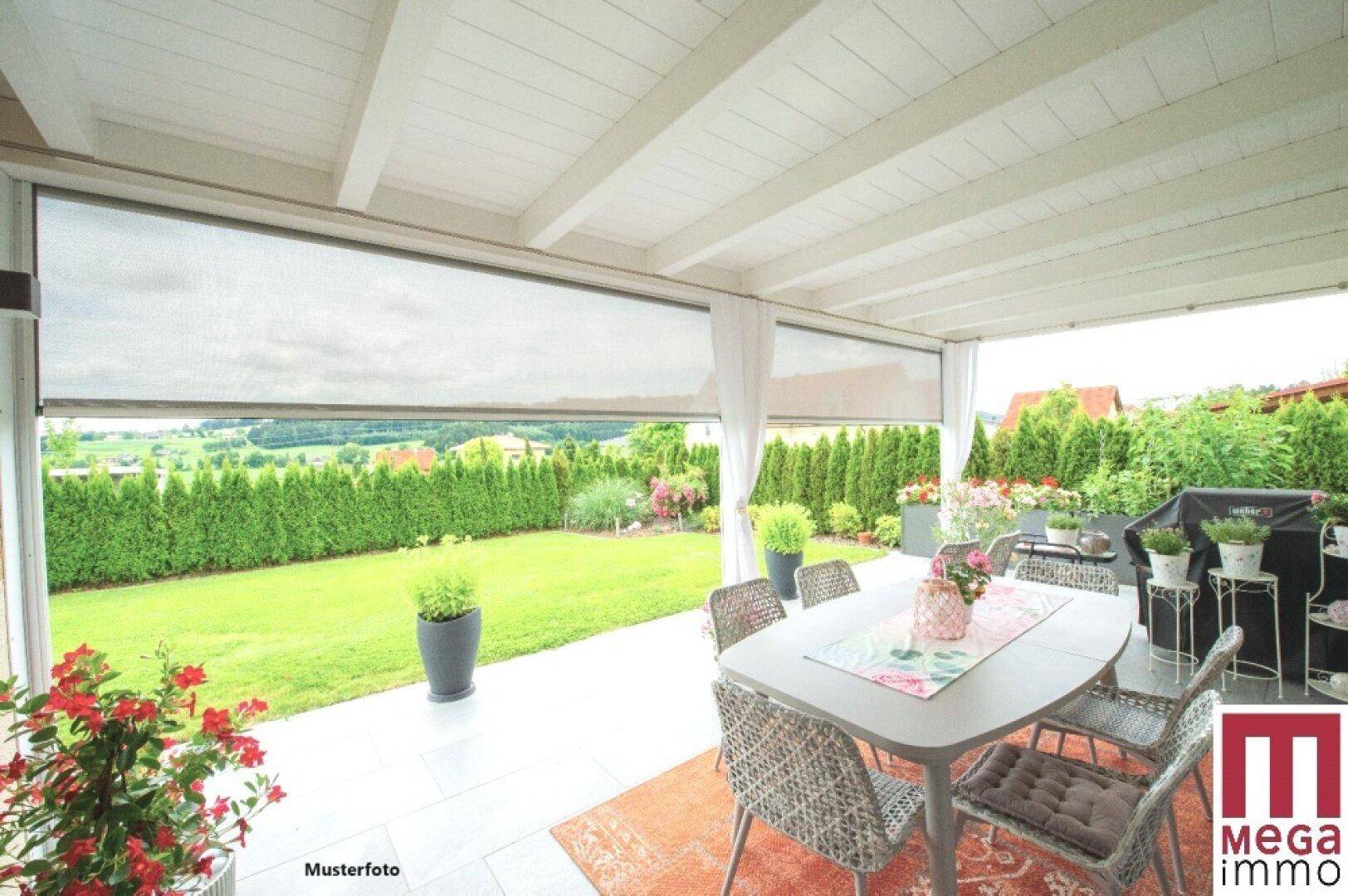 Terrasse m. Garten