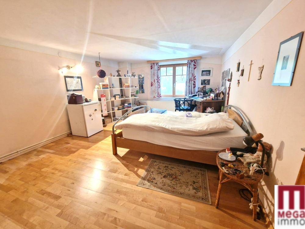 Schlafzimmer (2)