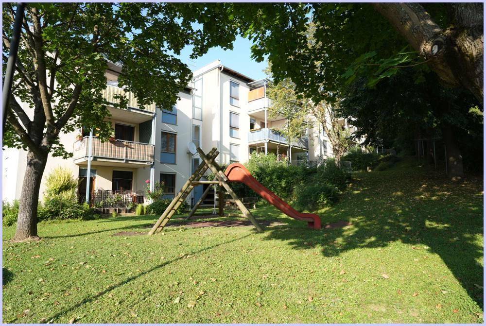 Wohnanlage-Garten