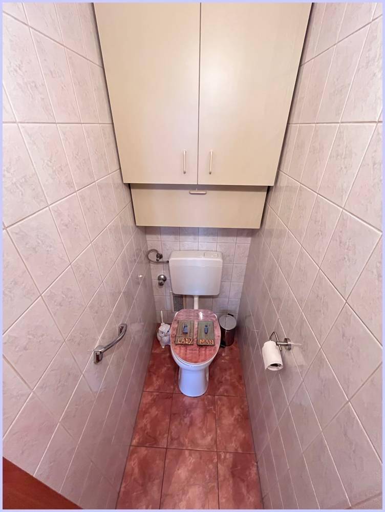 WC2