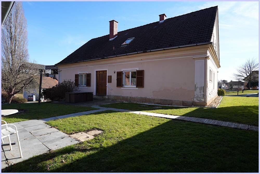 Bauernhaus - Wohnhaus mit Nebengebäude, teilw.saniert. Carport. Innenhof, St. Anna/Gießelsdorf. - Widok 6