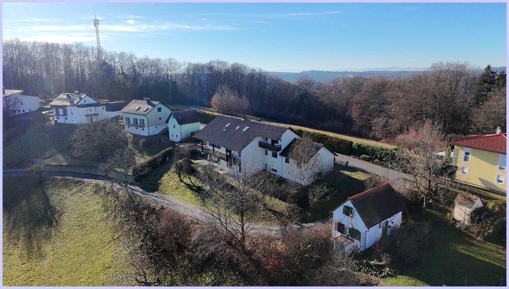 Lage Lage Lage! Geräumiges Wohnhaus mit Traumblick im südoststeirischen Hügelland. Großzügig, sonnig - Ansicht 5