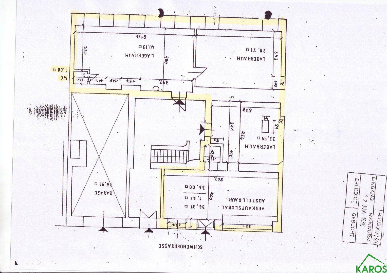 Grundrissplan zeigt verschiedene Funktionsbereiche wie Lagerraum, Verkaufsfläche und Garage.