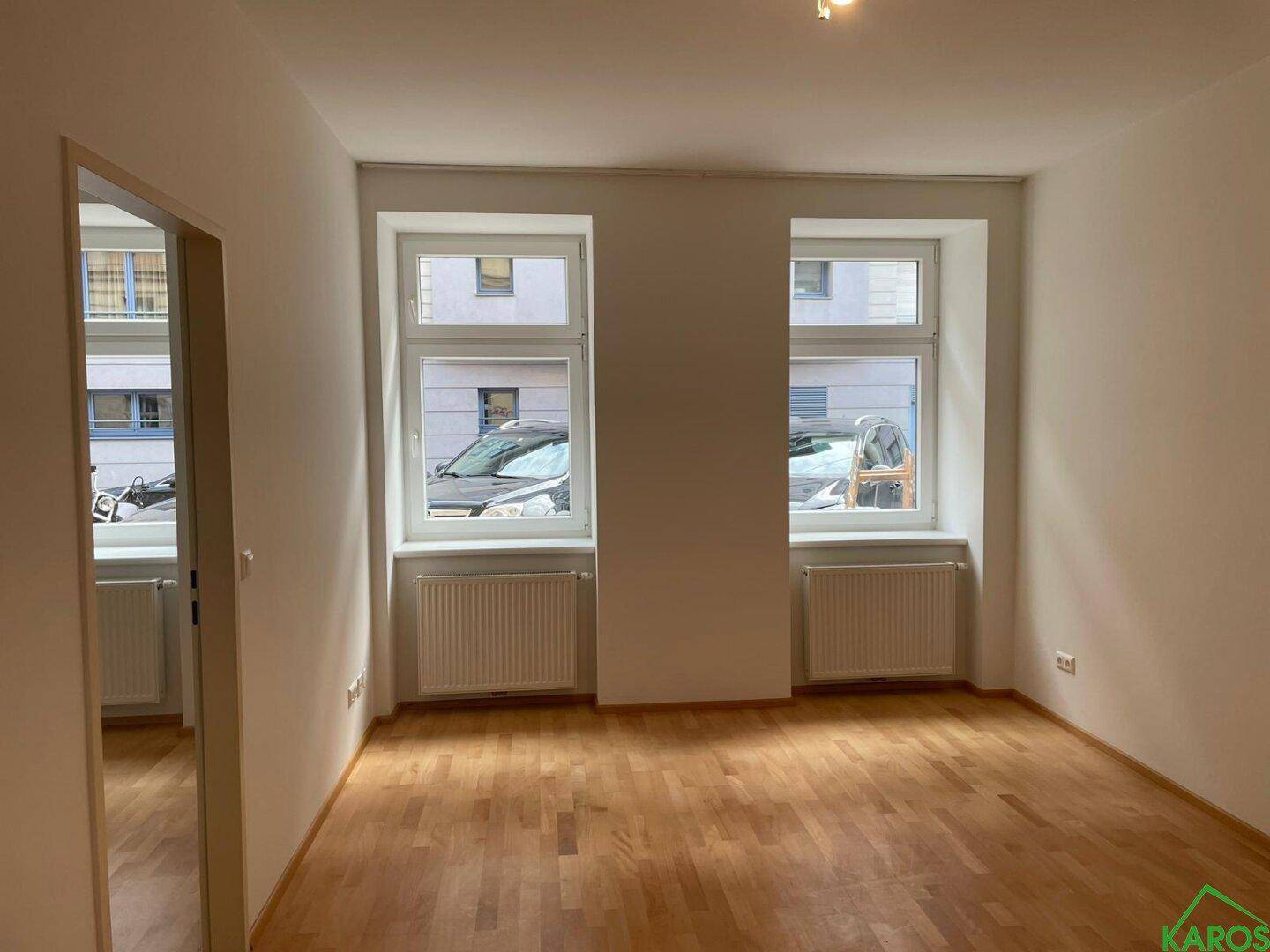 https://pictures.immobilienscout24.de/prod.www.immobilienscout24.at/pictureserver/loadPicture?q=70&id=012.0012000001E84EM-1669974374-53e166977bc2442a9281434f4aa30f08