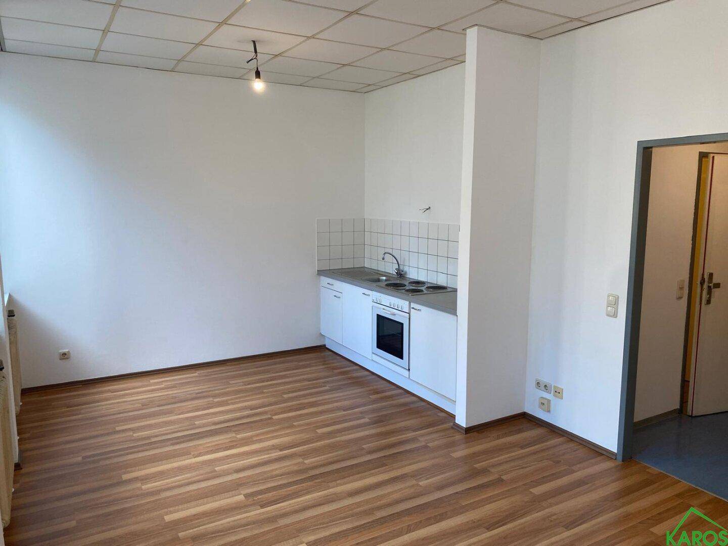 https://pictures.immobilienscout24.de/prod.www.immobilienscout24.at/pictureserver/loadPicture?q=70&id=012.0012000001E84EM-1730373664-17f39d13b40b43828873032e72f91995