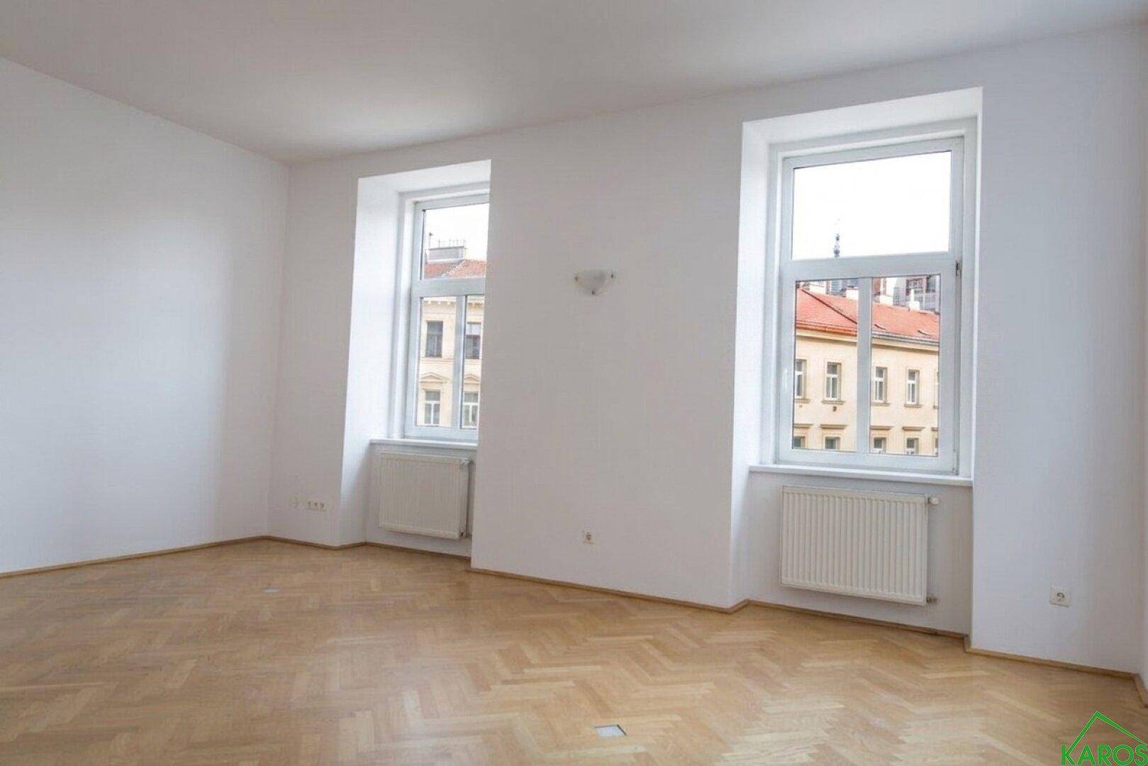 BÜRO UNMÖBLIERT
