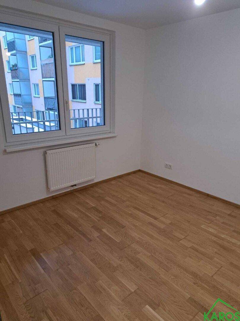Schlafzimmer unmöbliert