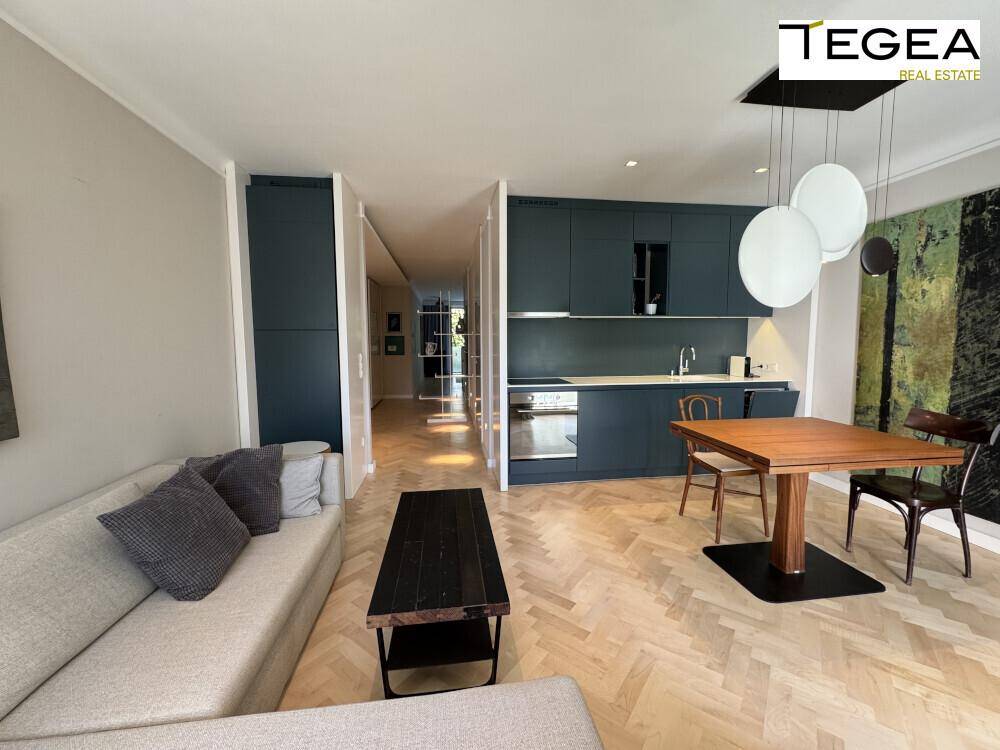 05_wohnung_wien_18_gentzgasse_miete_balkon_wohnbereich