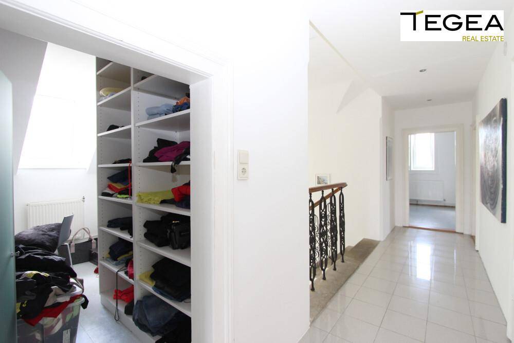 33_haus_eigentum_ernstbrunn_2.og_garderobe