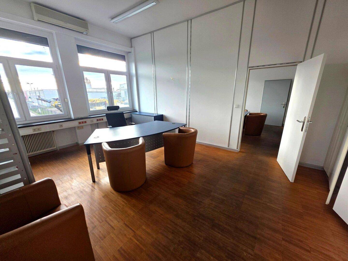Lichtdurchflutete Büroflächen - Widok 3
