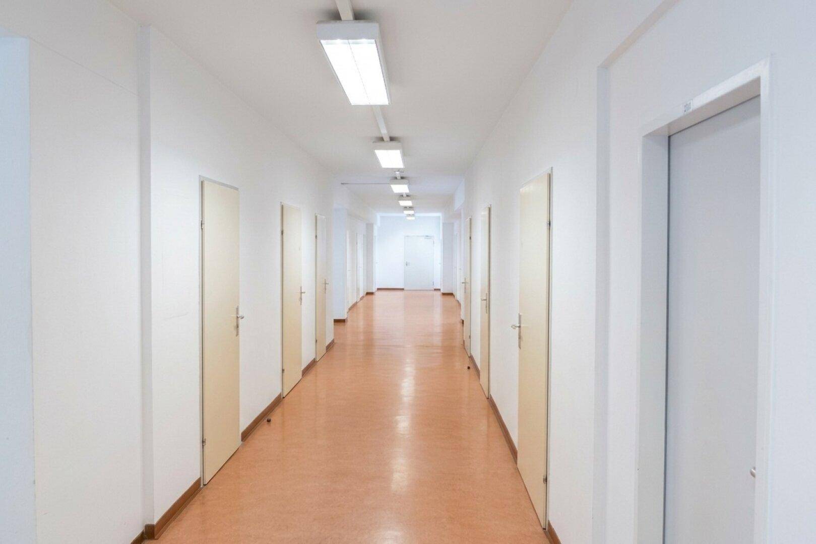 Büroetage an der U4/U6-Station Längenfeldgasse - Ansicht 4