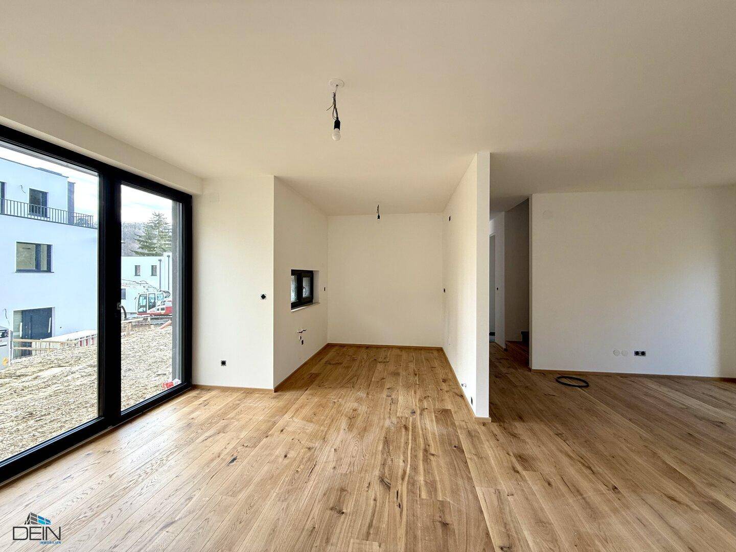 PREISREDUKTION! EXKLUSIVE 4-5 ZIMMER DOPPELHAUSHÄLFTEN MIT FREIFLÄCHEN IN GRÜNRUHELAGE! - Widok 5