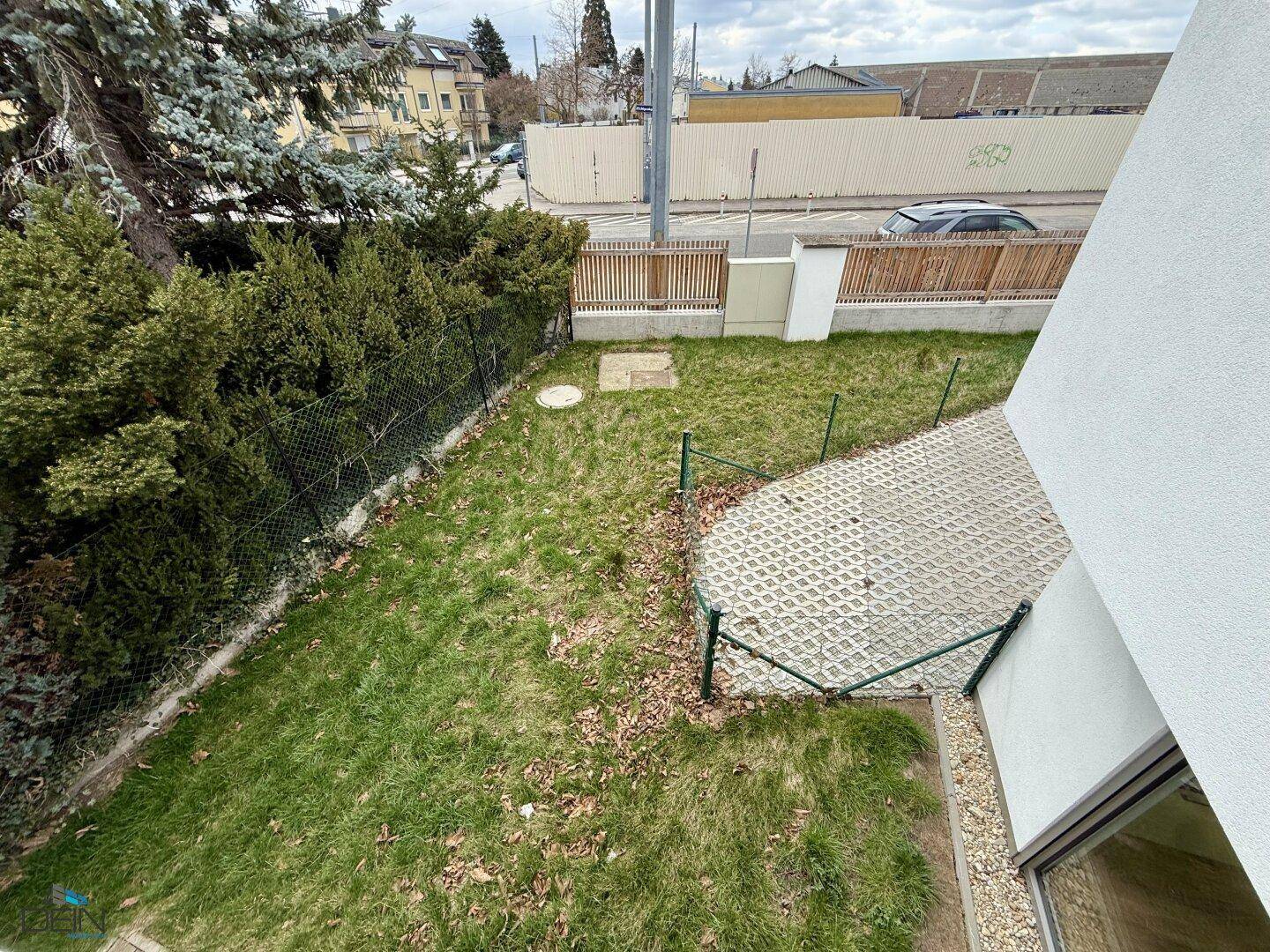 LETZTES HAUS! TRAUMHAFTES 5 ZIMMER REIHENHAUS MIT EIGENGARTEN UND STELLPLATZ NÄHE U6 PERFEKTASTRASSE! - Ansicht 6