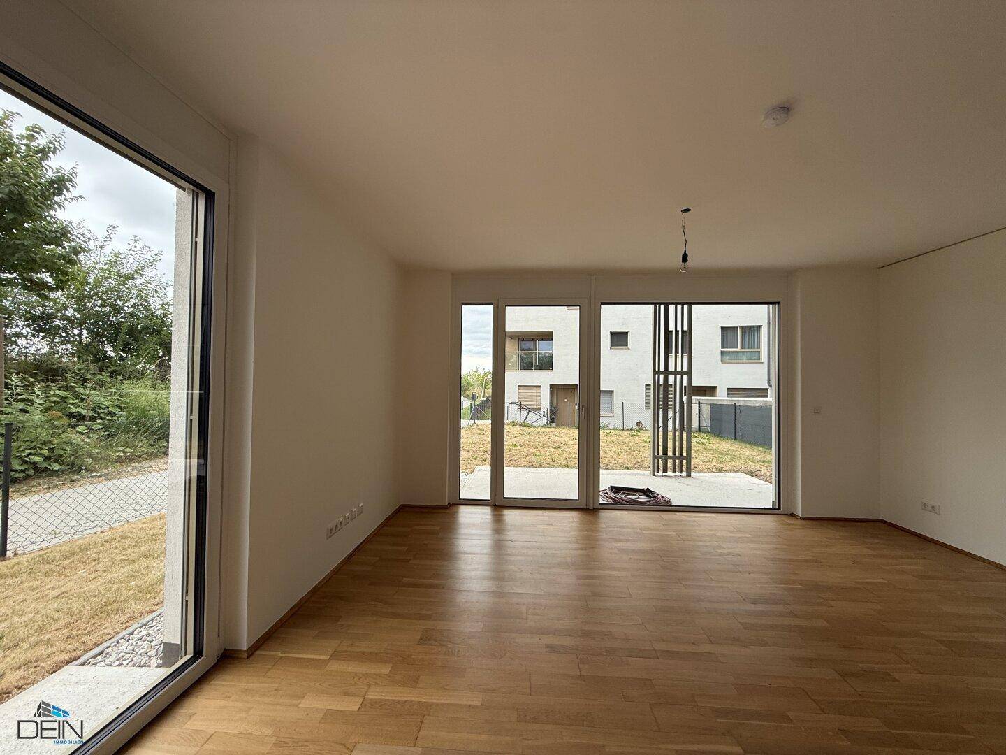 NEU! TRAUMHAFTE 2 ZIMMER GARTENWOHNUNG IN EBERGASSING! - Ansicht 4