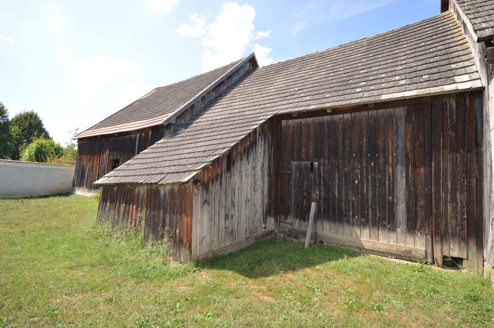 Schuppen 3