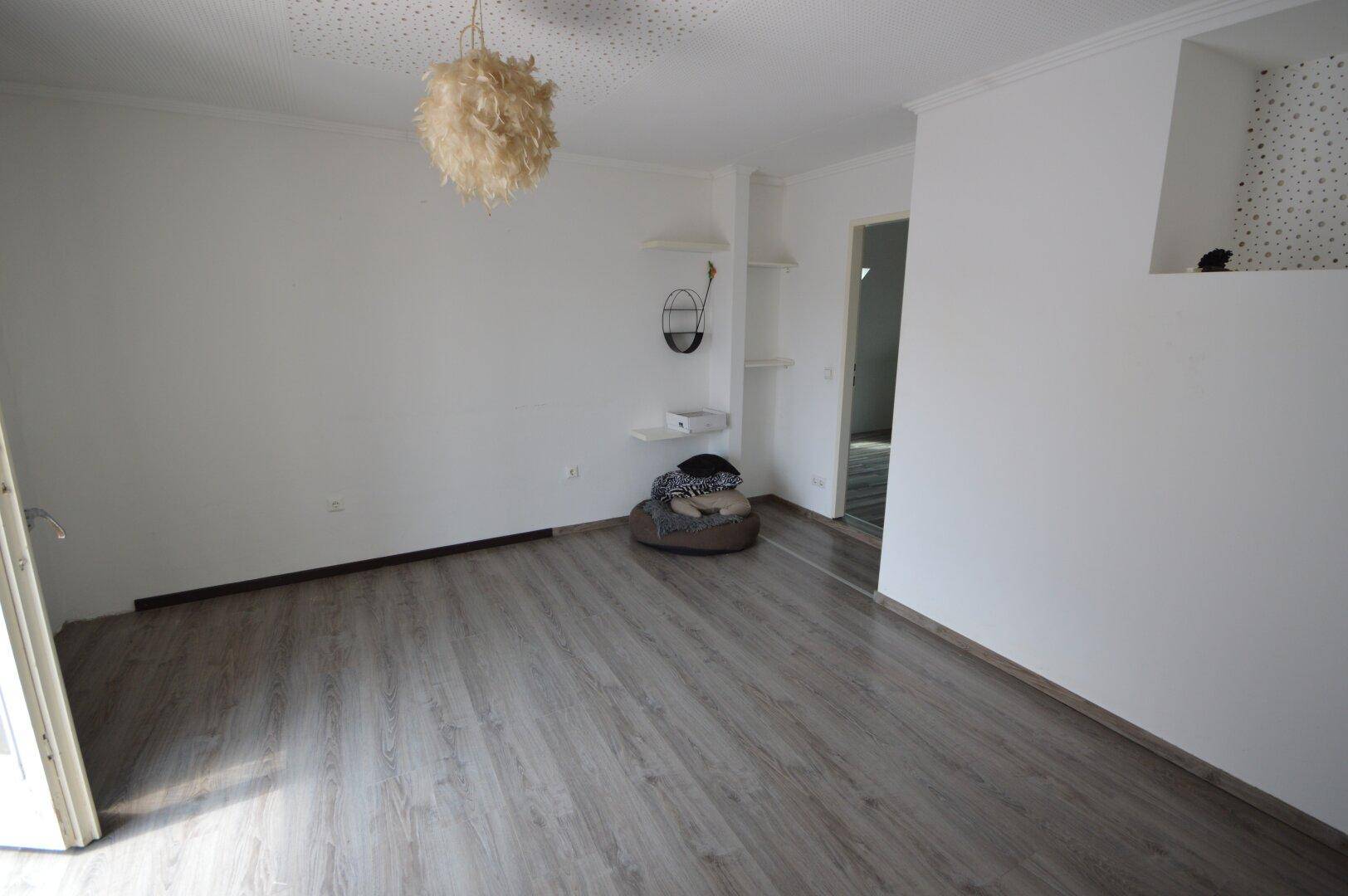 Schlafzimmer OG mit Balkon