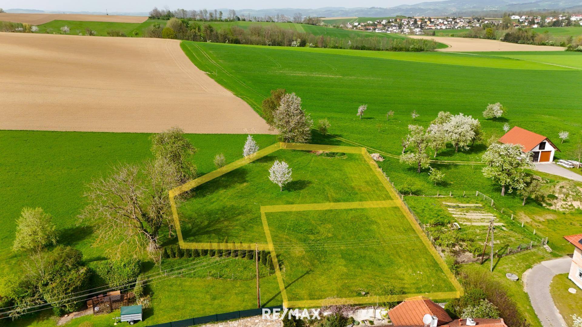 Grundstück beide Parzellen