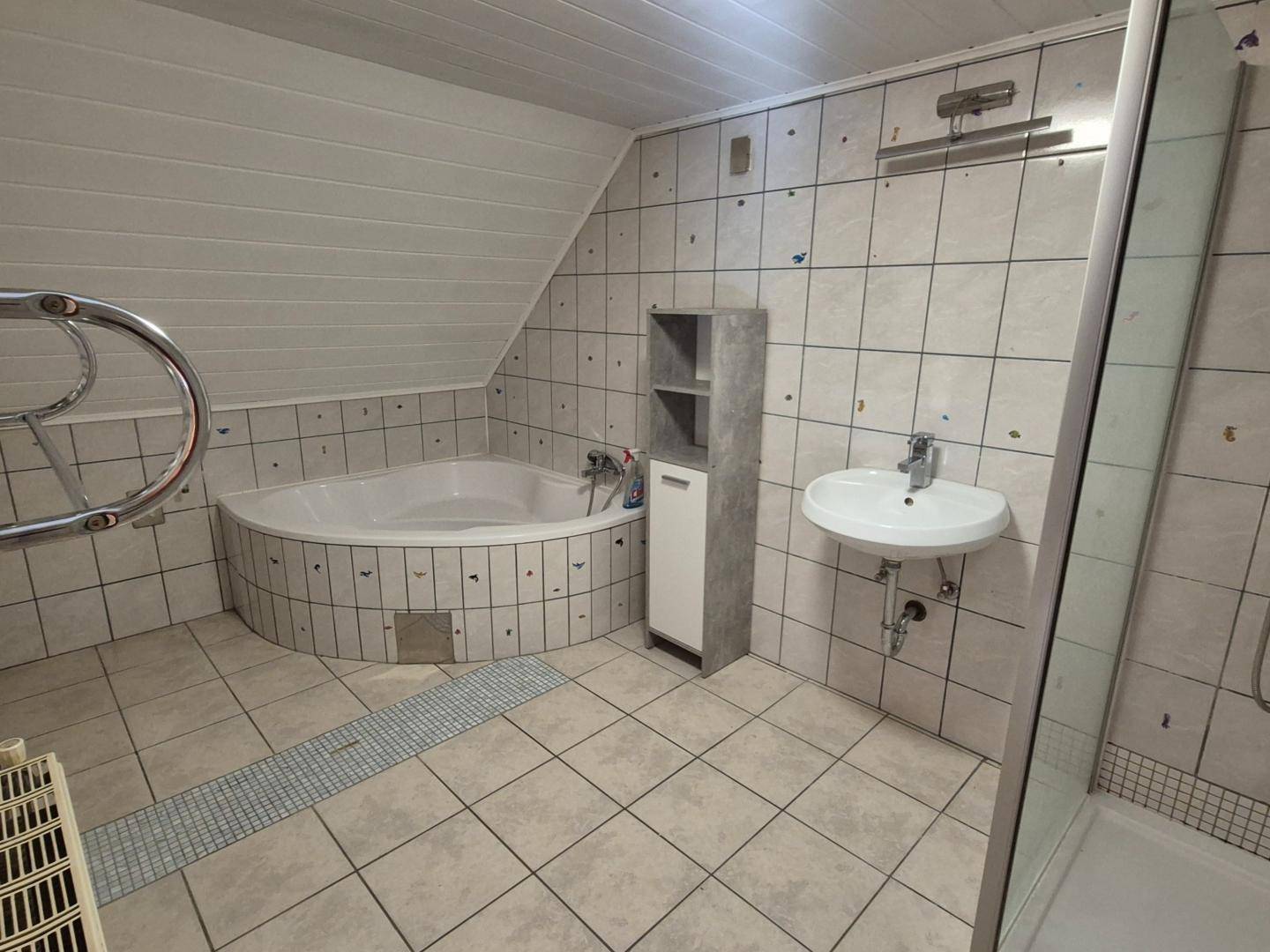 Badezimmer DG