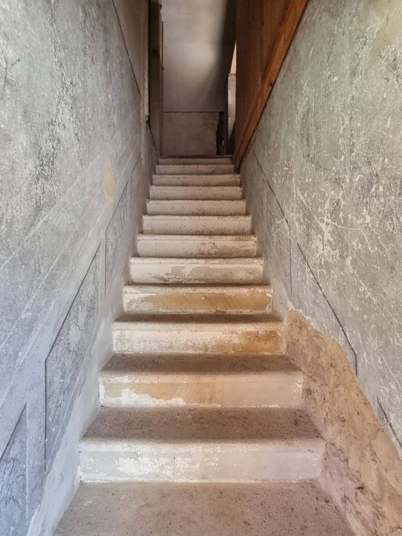 Treppe ins DG