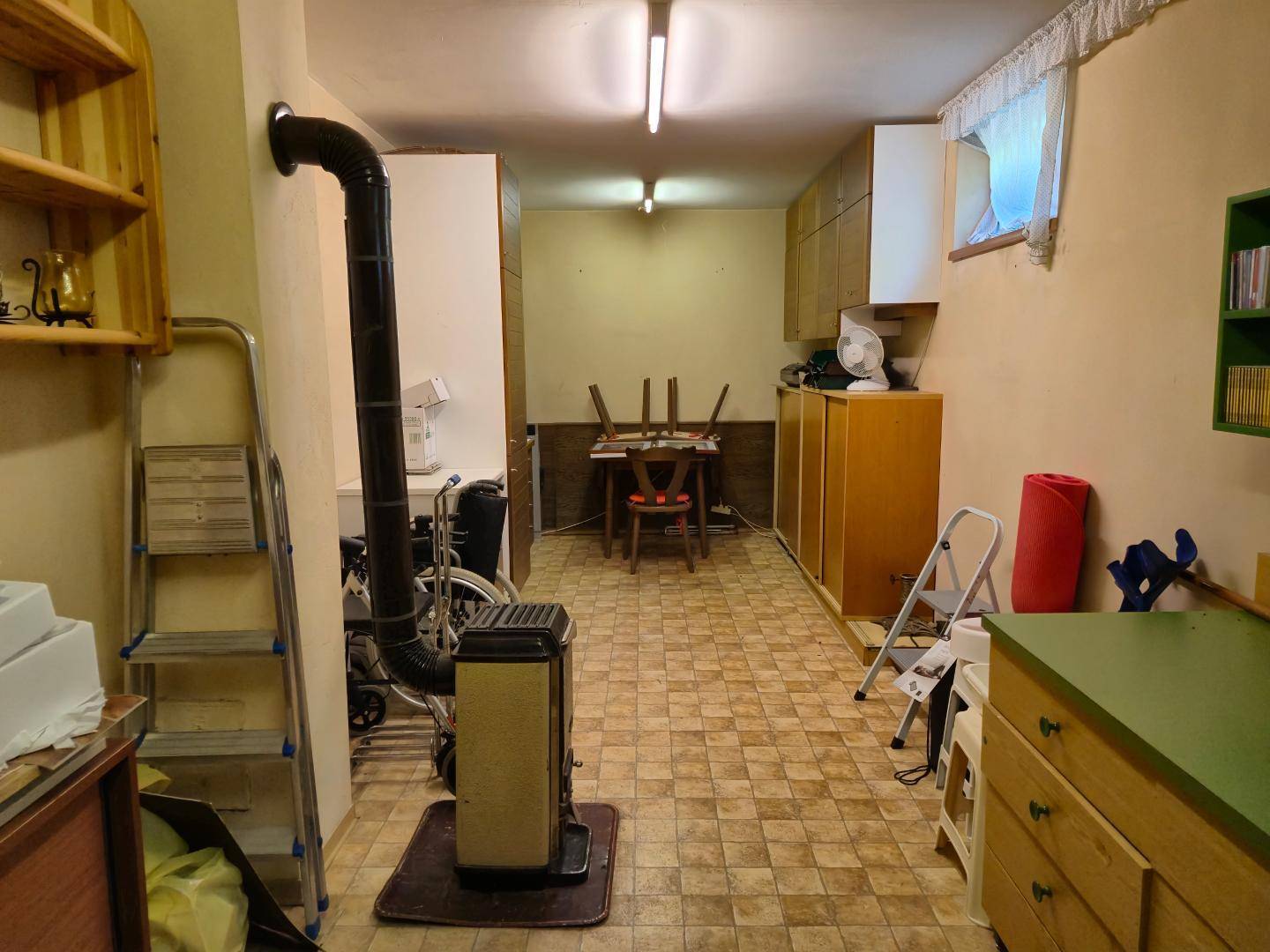 Werkstatt/Lagerraum KG