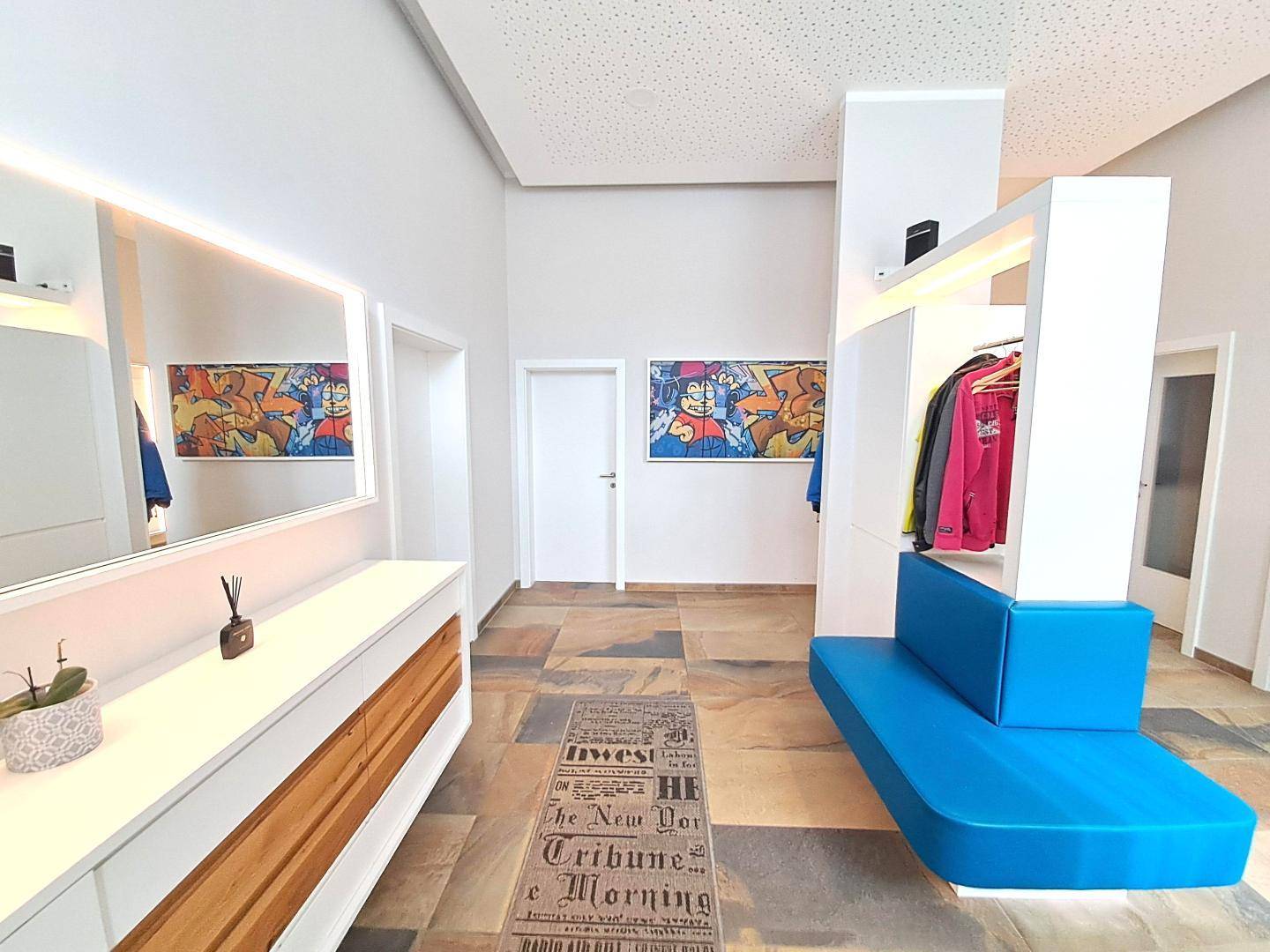 Vorraum/Garderobe