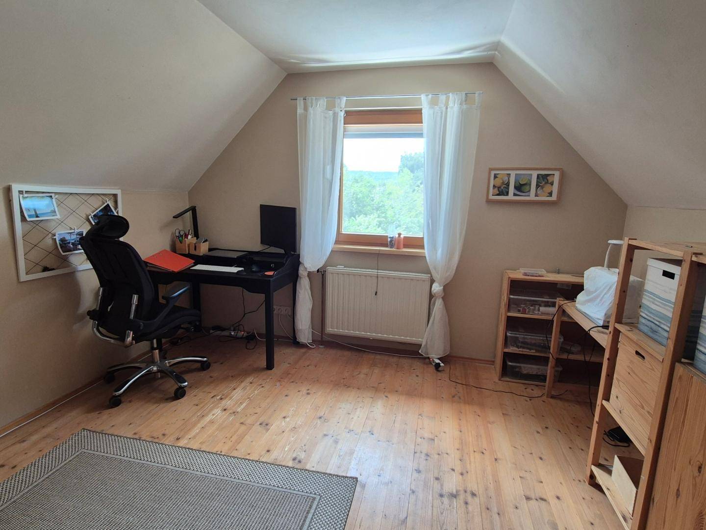 Schlafzimmer 2 DG