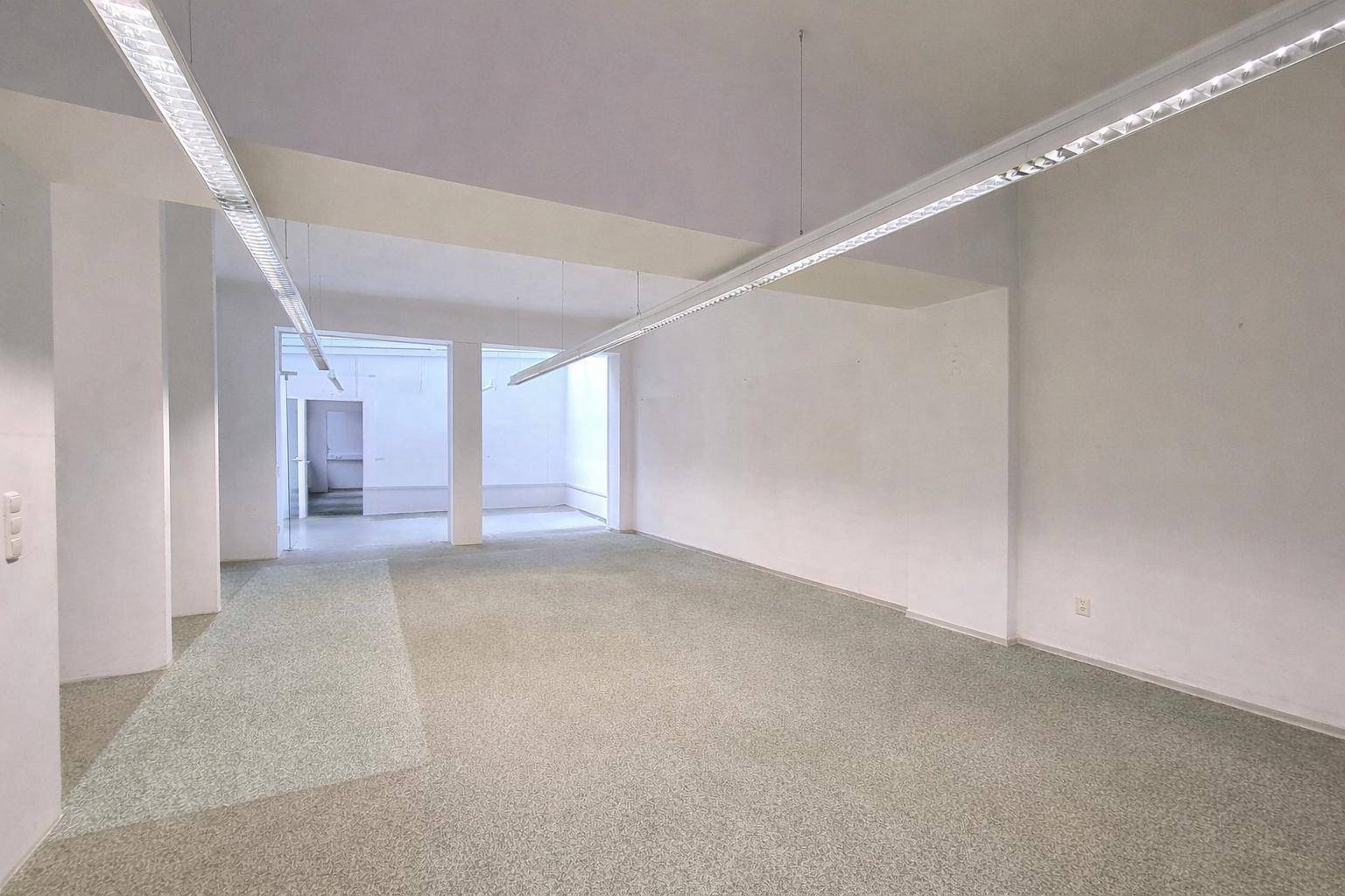 "Neuer Preis" MODERNES GERÄUMIGES BÜRO MIT EIGENEN PKW STELLPLÄTZEN MARGARETEN – pohled 2