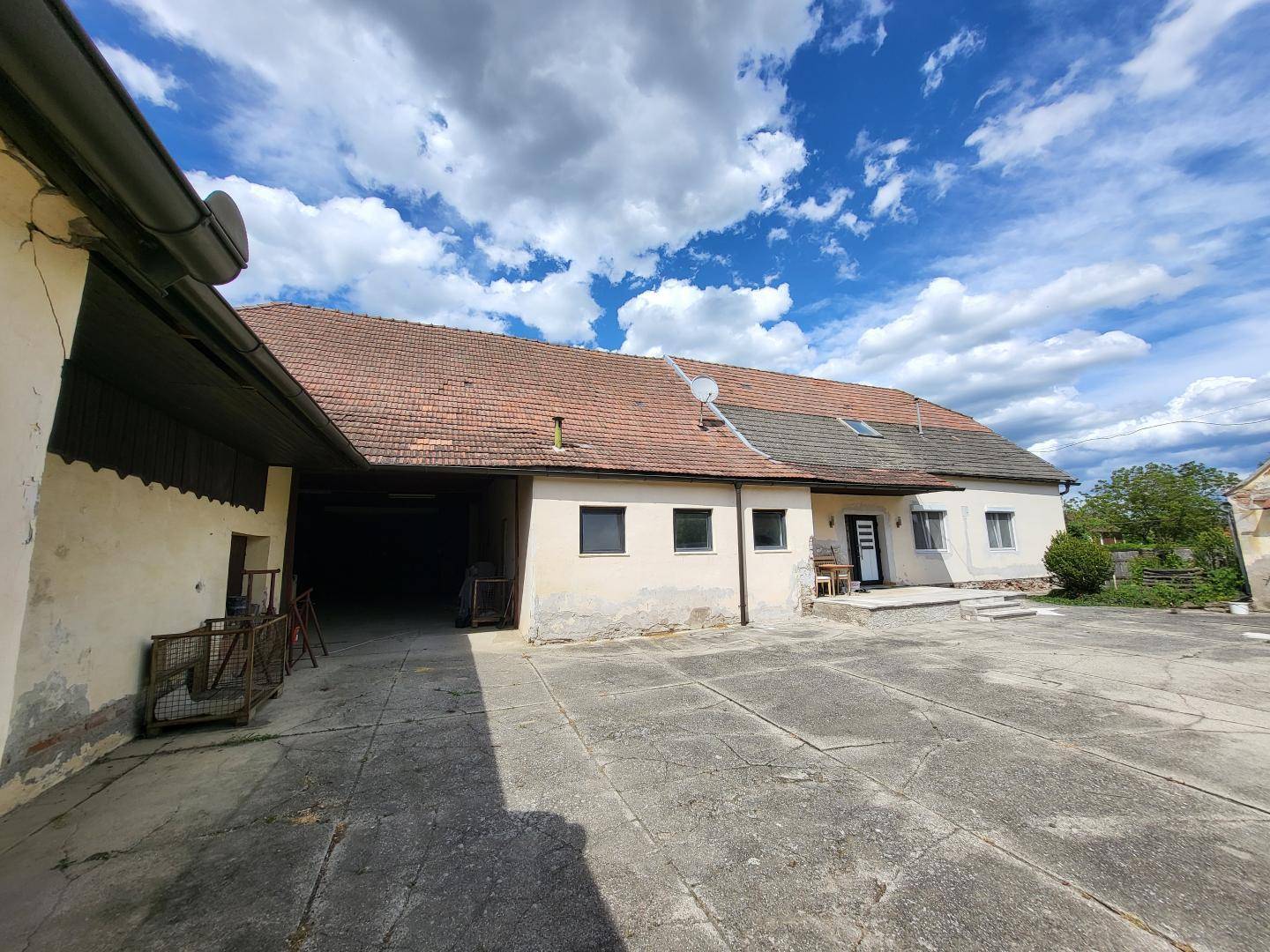 BAUERNHOF MIT VIEL PLATZ FÜR IHR HOBBY – pohled 4