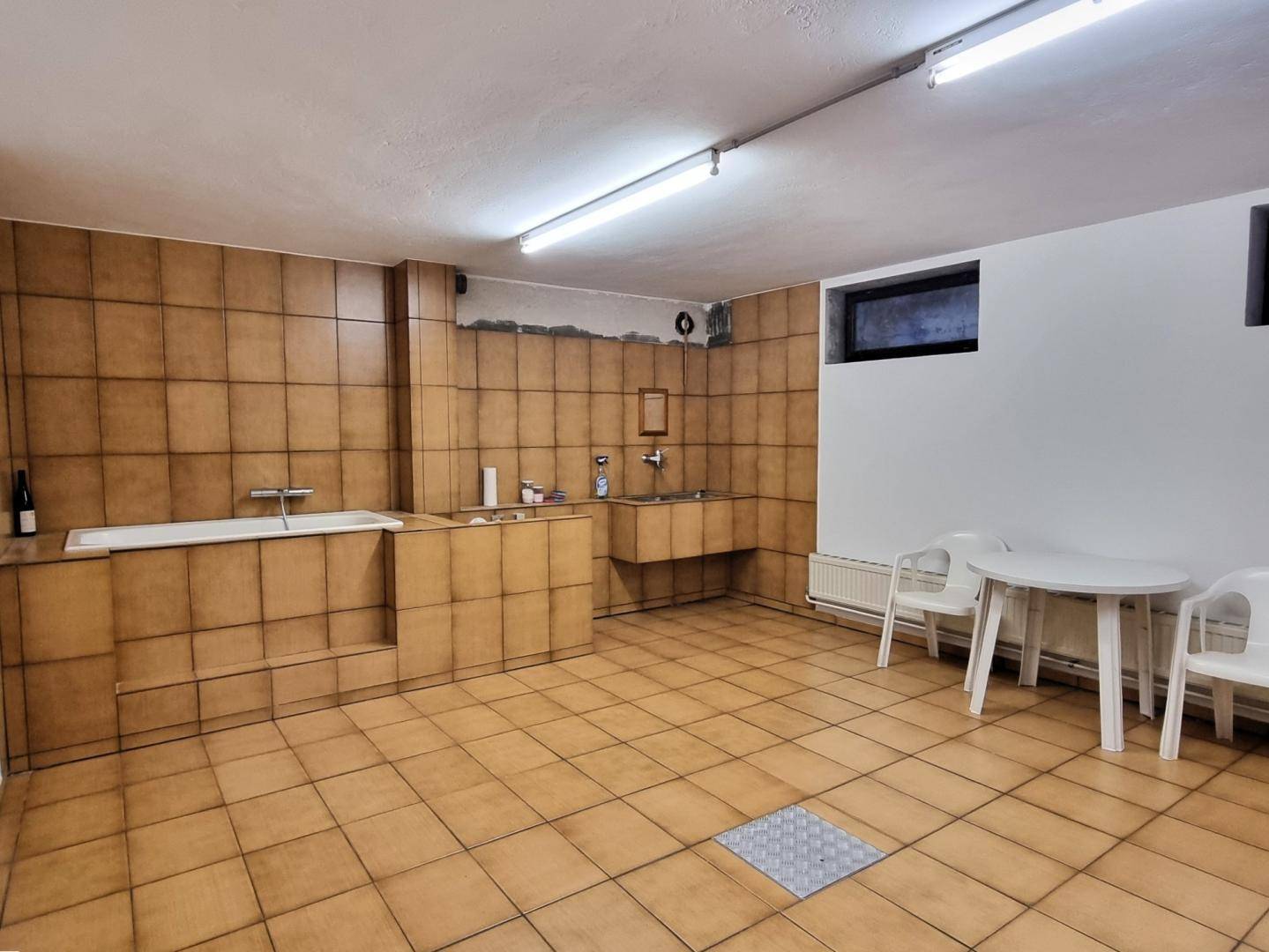 Badezimmer, KG